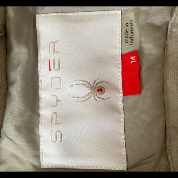 Coral spyder ski jacket !! 
- bought for 300 - Picture 3 of 4